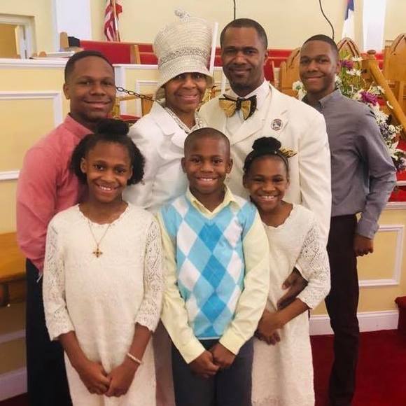 Meet your Posher, Loria - Picture 1 of 1